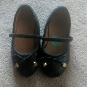 Black flats